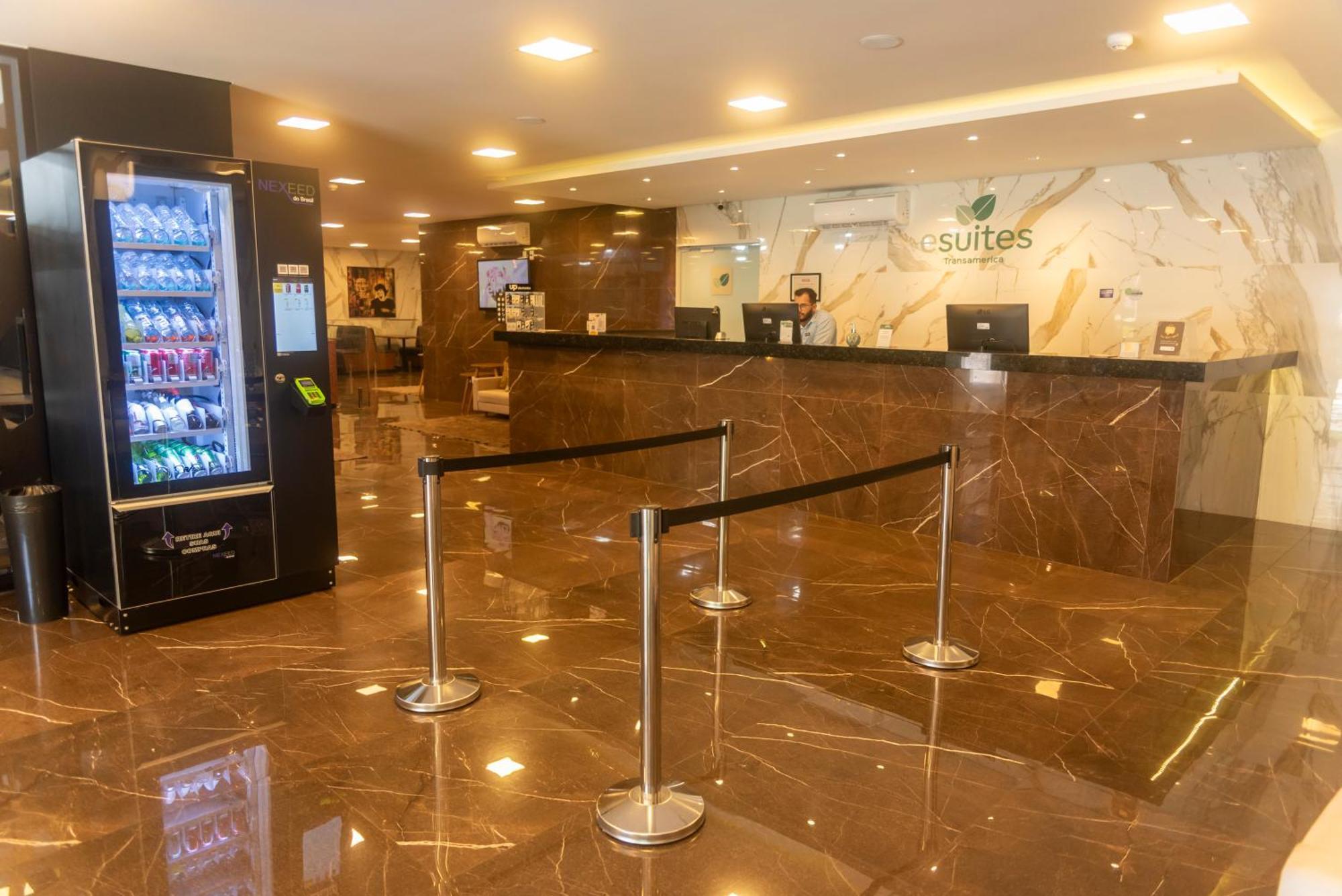 Esuites Сорокаба Екстериор снимка